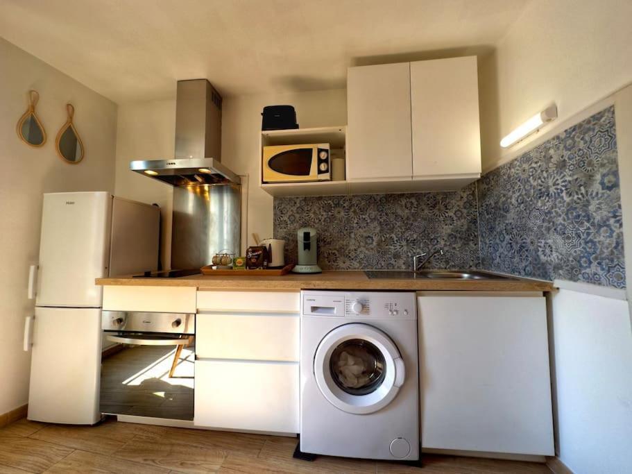Charmant Studio A 200M Du Gardon Ремулен Экстерьер фото