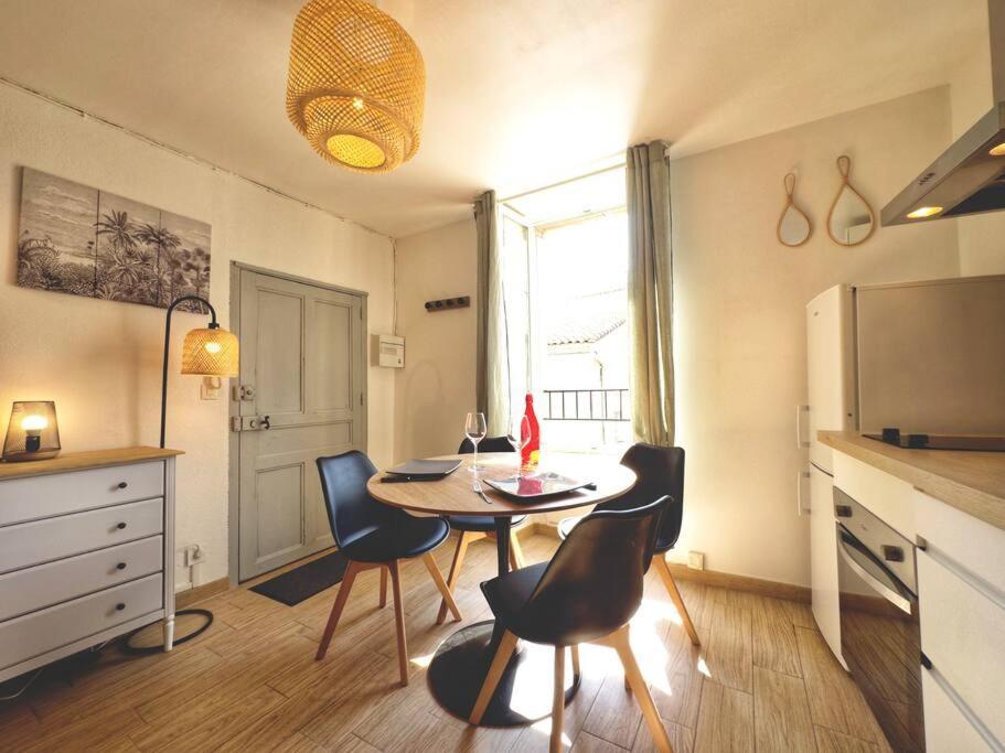Charmant Studio A 200M Du Gardon Ремулен Экстерьер фото