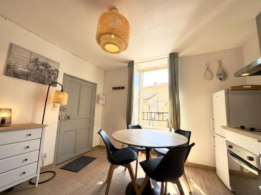 Charmant Studio A 200M Du Gardon Ремулен Экстерьер фото